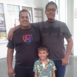 Meet your Posher, Cesar